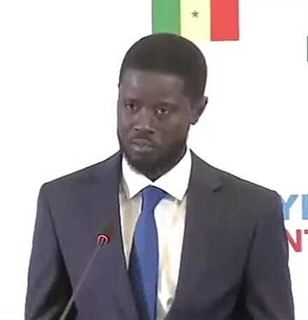 diomaye faye dans la silicon valley voyage au centre de la tech le president du senegal a effectue fin septembre une tournee au coeur de l innovation technologique americaine une visite eclair qui l a amene a rencontrer les dirigeants de geants du secteur dont nv