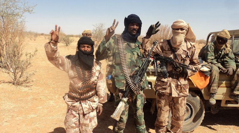 mali des tirs et des explosions lors d une attaque terroriste dans un camp militaire des coups de feu et explosions ont retenti mardi dans la capitale ou des hommes armes ont attaque un camp militaire l armee dit desormais que la situation est sous controle