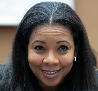 rebecca enonchong a la tete du centre yiri un nouveau hub pour les startups