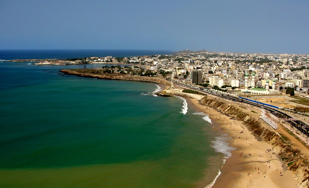 senegal un modele de partenariat pour reduire la fracture numerique en afrique le 28 novembre 2024 a dakar le senegal l italie et le programme des nations unies pour le developpement pnud ont