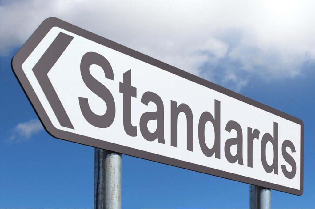 standard chartered propulse les femmes dans la tech egyptienne avec un nouveau programme